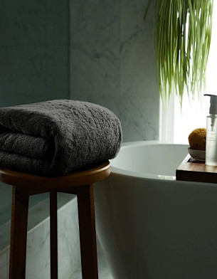 Luxury Ultra plush 800 GSM High Quality Australian Cotton Towel Charcoal Black